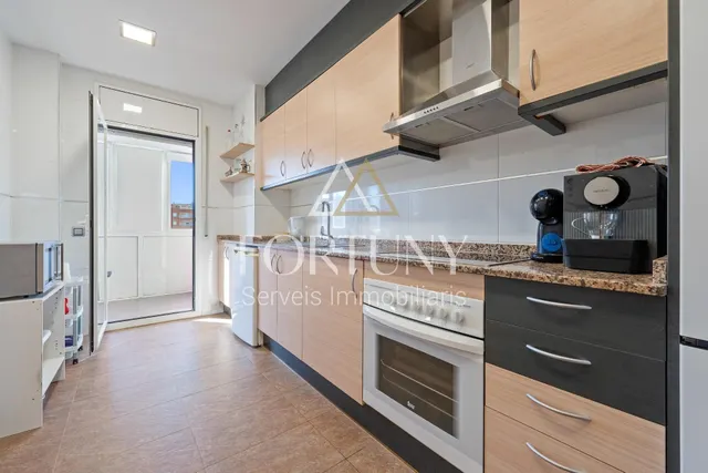Ático en venta Calle Sant Bernat Calbó, Reus. — 10
