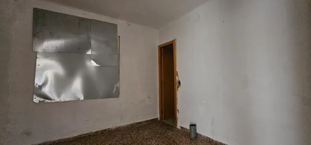 Casa a reformar con jardín y garaje en Urbanización Els Rosers — 15