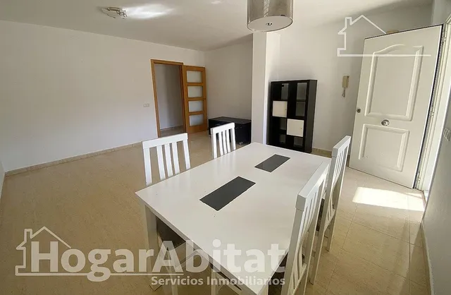 Precioso bajo seminuevo y reformado, en residencial con piscina, terraza, y jacuzzi — 7