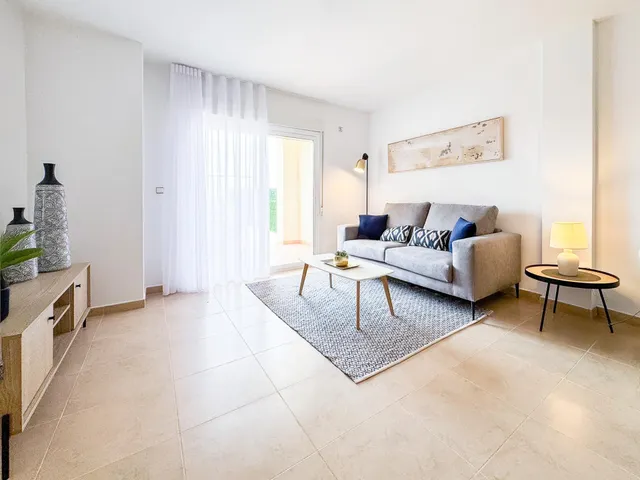Nuevos Apartamentos en Primera Planta en Lomas de Cabo Roig - foto 3
