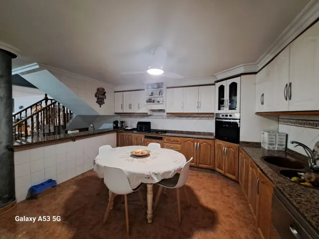 SE VENDE BUNGALOW EN DOLORES — 4