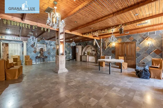 EN VENTA HOTEL Y RESTAURANTE LOS PINILLOS — 14