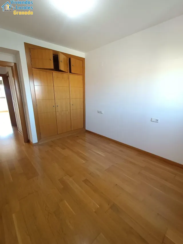 Estupendo apartamento en Campus de la Salud — 10