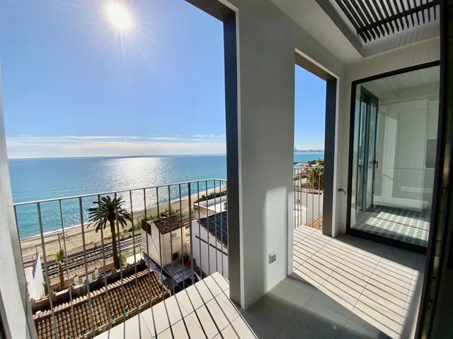 Un Piso de ensueño frente al mar obra nueva 2024 en el corazón histórico de Montgat — 8