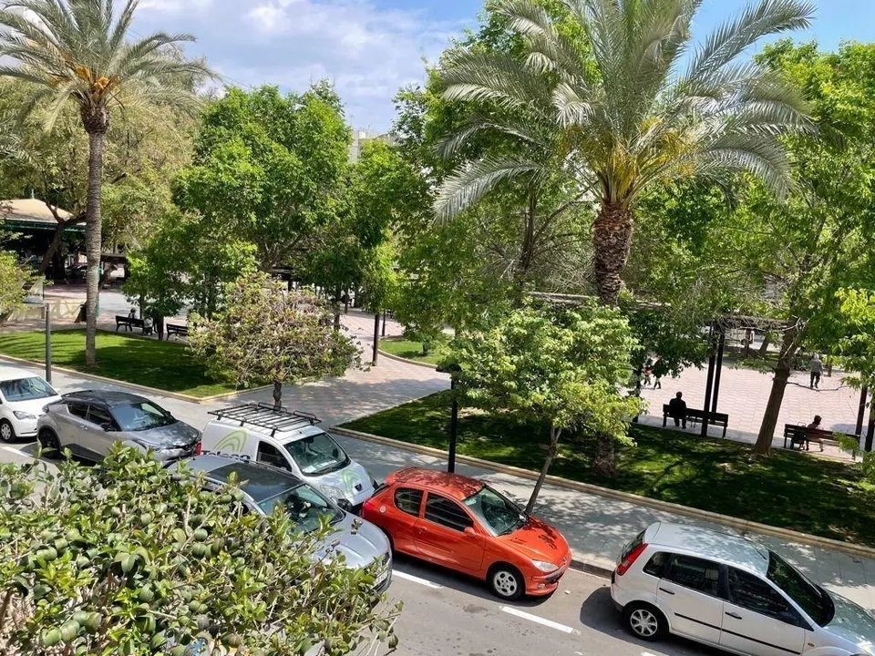Oportunidad Única en Benalúa: Edificio con Potencial de Desarrollo