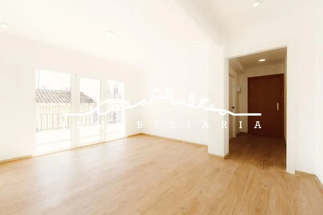 En venta espacioso ático en Altea - foto 5