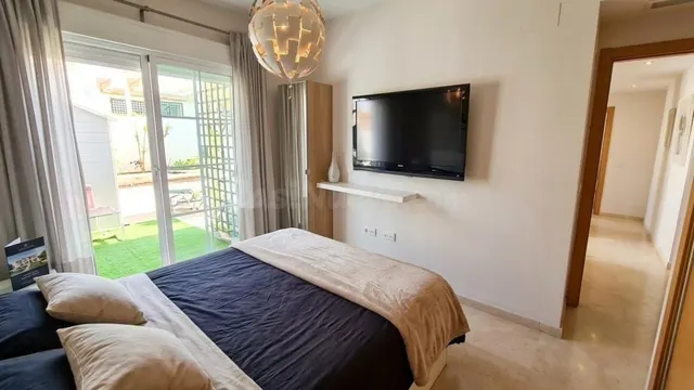 Piso en Venta en Benalmadena Málaga - foto 5