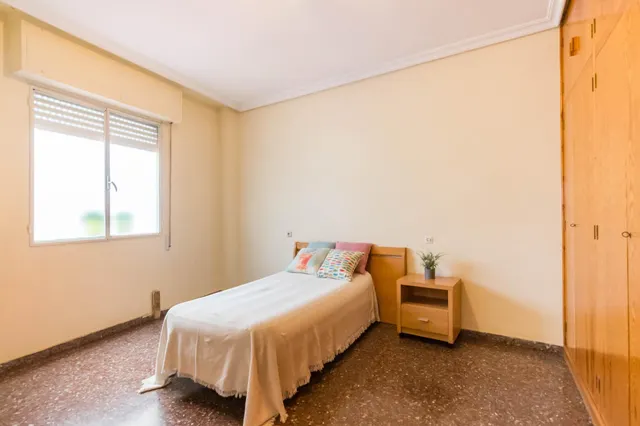 VIVIENDA CON GRAN PATIO PRIVADO FRENTE AL NUEVO HOTEL BARCELÓ 5★ — 37