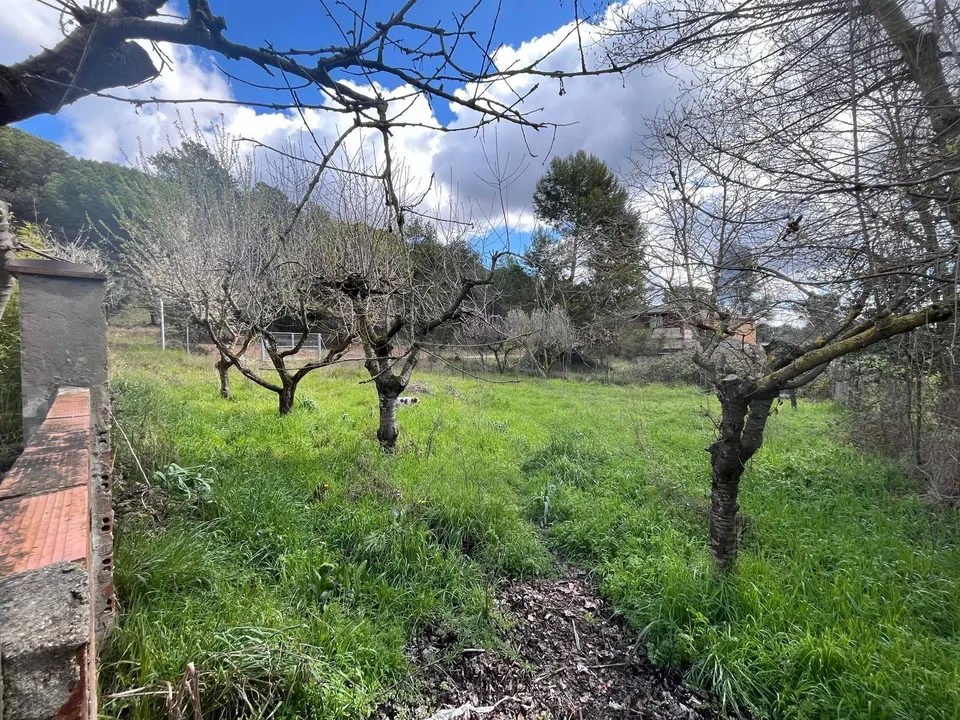 VENTA DE TERRENO EN EL BRUC - URB MONTSERRAT PARK (BARCELONA)
