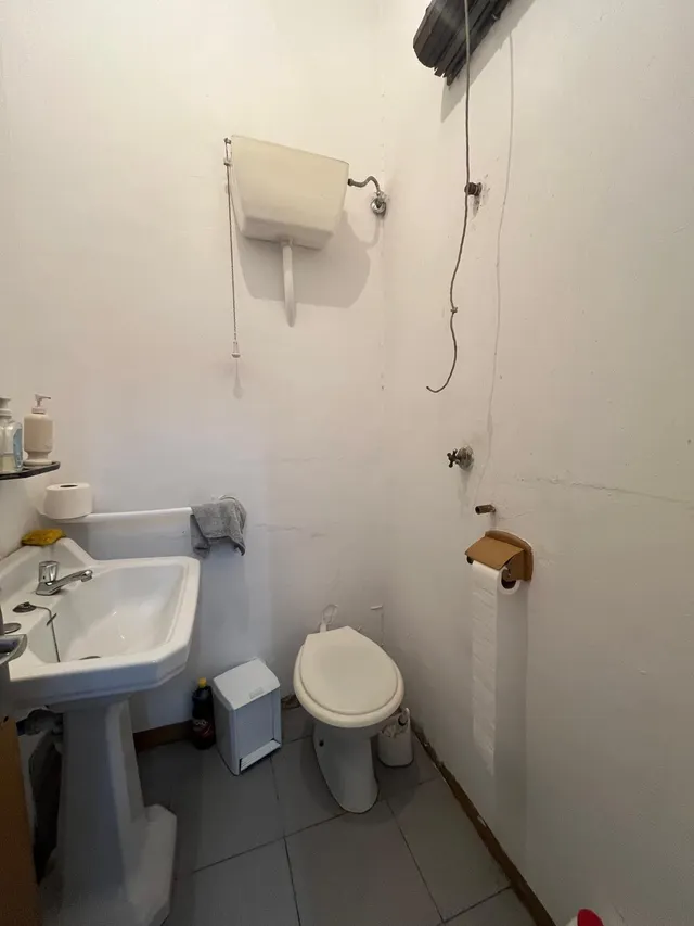 Local apto para diversos usos, garaje, almacén, comercio, cerca del Passeig Verdaguer por 79.000 Eur — 18