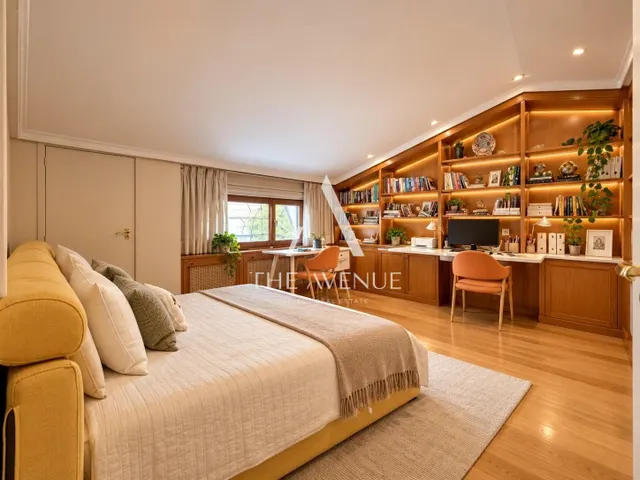 ESPECTACULAR CHALET EN MONTEPRINCIPE — 36