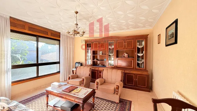 CASA TRADICIONAL DE PIEDRA CON GRAN PARCELA Y ANEXOS EN ABAVIDES (OURENSE) — 17