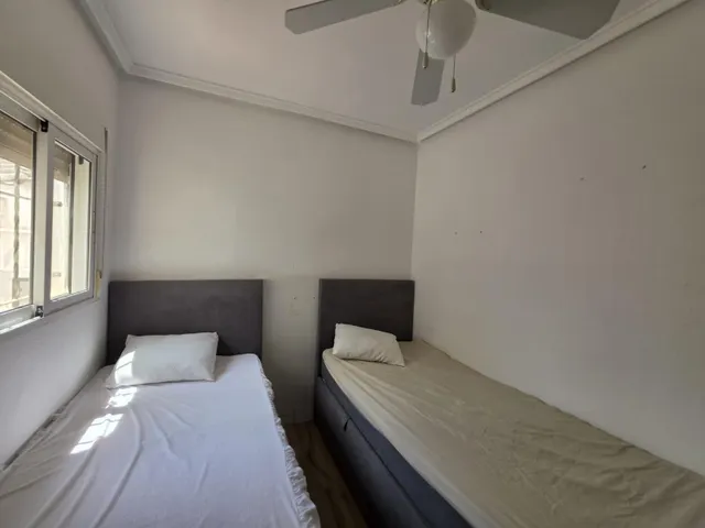 ADOSADO DE 2 habitaciones CON TERRAZA Y PISCINA COMUNITARIA — 14