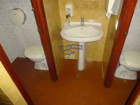 LOCAL CAFETERIA EN EL ENSANCHE — 8