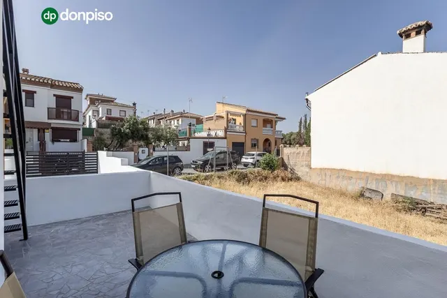 Casa en venta en Monachil (Granada) – Amplia, luminosa y con gran potencial — 30