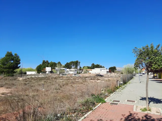 EXCELENTE PARCELA EN SUP-3 PARA LA construcción DE SU VIVIENDA UNIFAMILAR — 5