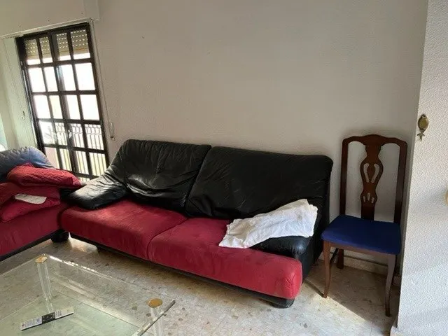 Venta de piso céntrico, 3 dormitorios, 2 baños, zona santa eulalia y universidad — 6