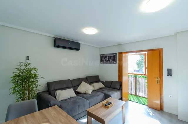 Apartamento 1 habitación 58m² en alquiler - Casco Antiguo - foto 2
