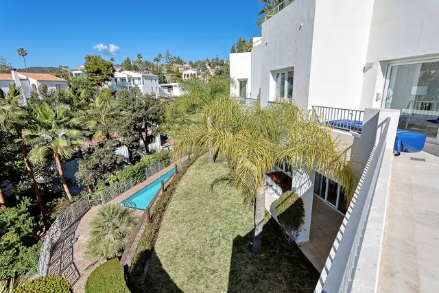 Chalet 4 habitaciones 342m² en venta - Marbella — 38