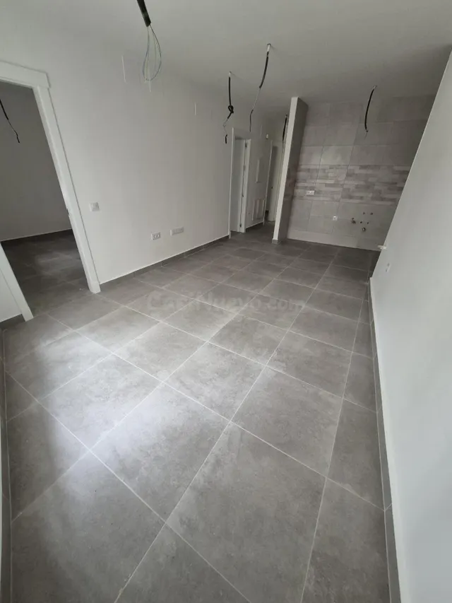 SE VENDE PISO EN ZONA PLANTA BAJA EN BARRIO BAJO