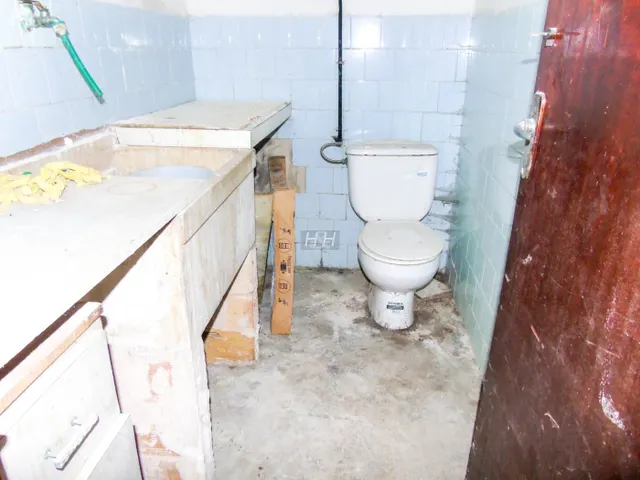 Estupendo local multifuncional en Canterería. / HH Asesores, Inmobiliaria en Burjassot/ — 8