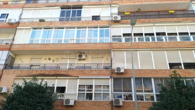 Apartamento 3 habitaciones 89m² en venta - Parque Alcosa - foto 3