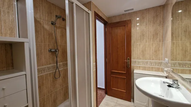 Estupendo piso amueblado en el corazón de Valencia — 24
