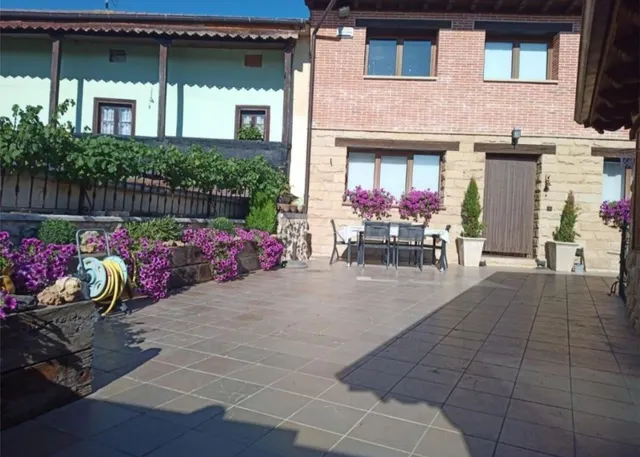 Chalet 3 habitaciones 160m² en venta - MEDINA DE POMAR - foto 3