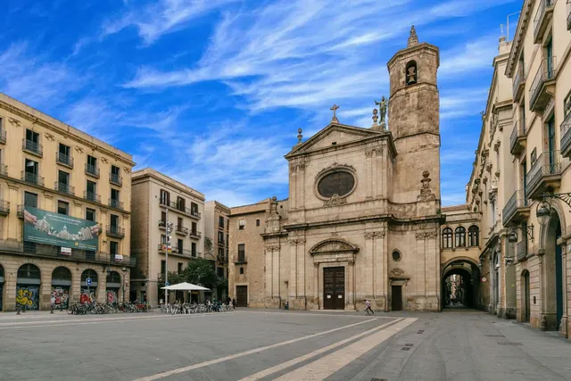 EXCLUSIVA OFICINA DE DISEÑO DE 226 M2 EN EL CORAZÓN DEL BARRIO GÒTIC — 33