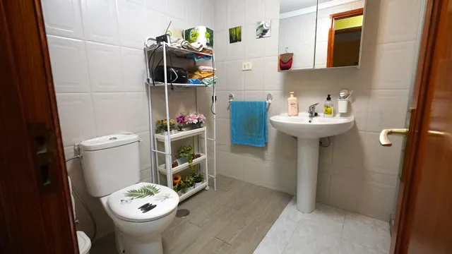 Piso de 3 dormitorios en arenales – calle obispo vela, Las Palmas de Gran Canaria — 18