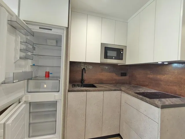 Edificio totalmente reformado en pleno centro de Granada — 31