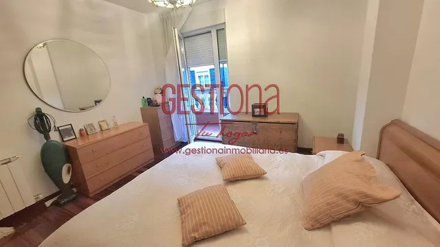 AMPLIO BAJO DE 3 habitaciones, CON TERRAZA JARDÍN A ESCASOS METROS DE LA PLAYA. ORIÑON — 13