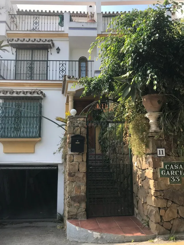 Adosado 5 habitaciones 400m² en venta - Costa Del Sol