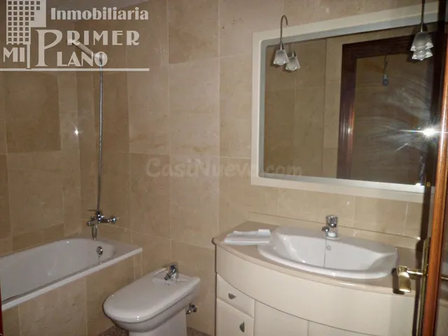 *Espectacular piso de lujo en venta, CON PISCINA en c/D.Víct - foto 4