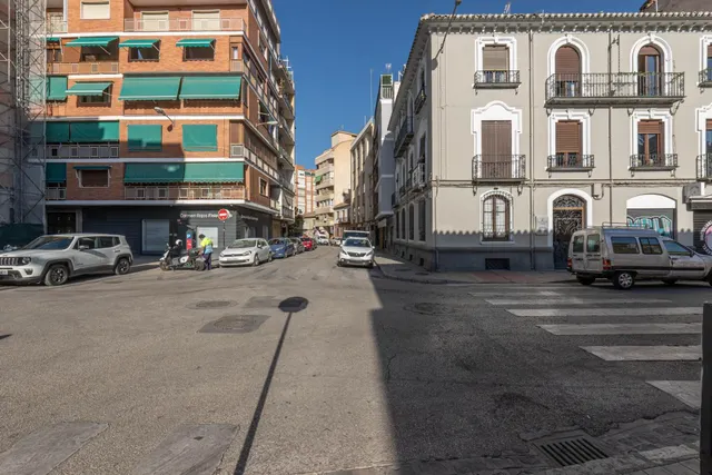¡atención estudiantes!, ¡fantástica oportunidad! se busca compañero/a de piso para el próximo semestre, en piso situado en calle sol — 28
