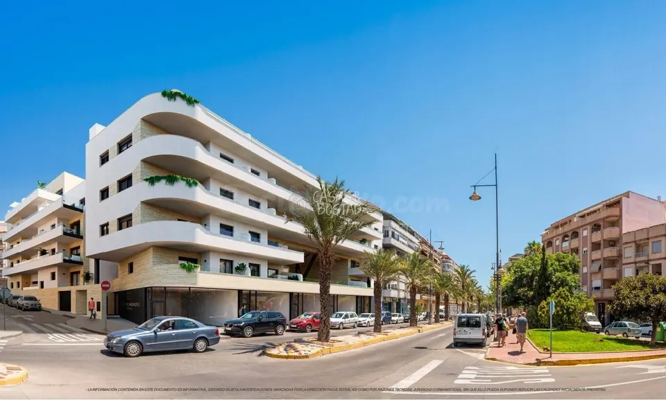 Apartamento duplex  a 300 metros de la playa. Torrevieja