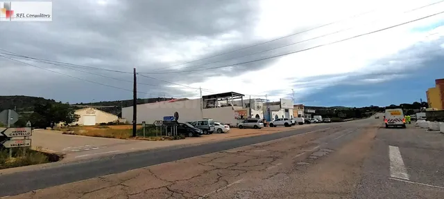 GRAN TERRENO DE USO INDUSTRIAL - foto 4