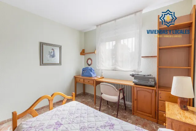 Vivienda Exclusiva en Urbanización Viñas del Rey – Otura — 40