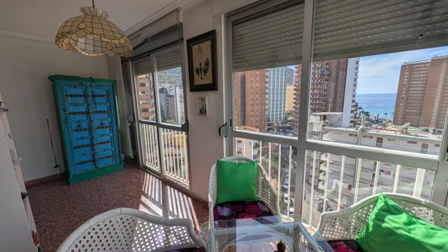 Apartamento con vistas, parking y piscina a un paso de la playa de Levante Benidorm! www.euroloix.com — 7
