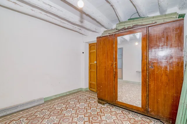 Casa señorial con terraza y posibilidad de rentabilidad. — 16