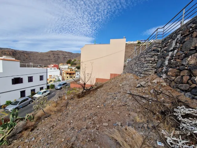 Increíble Oportunidad! Venta de Terreno Urbano con Vistas en - foto 3