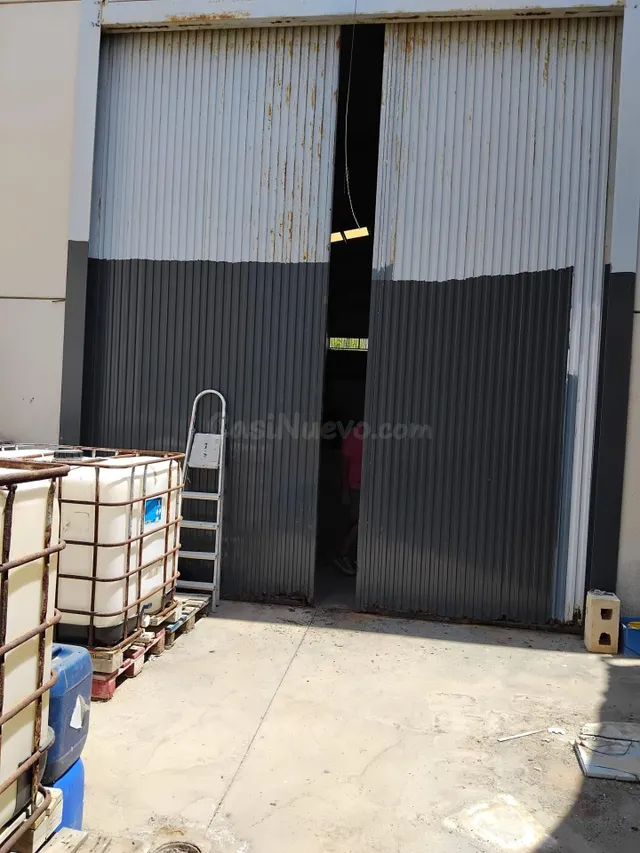 SE VENDE NAVE INDUSTRIAL EN POLIG. EL LIMÓN DE PALOMARES DEL - foto 4