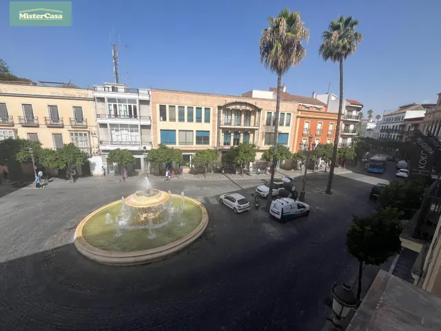 AMPLIO LOCAL EN ROTONDA DE LOS CASINOS — 10