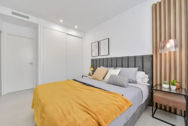 FABULOSO ÁTICO EN RESIDENCIAL DE LUJO CON VISTAS AL MAR EN FINESTRAT. — 21