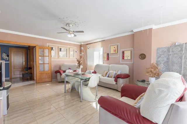 Chalet 6 habitaciones 350m² en venta - Sierra de huetor y la - foto 4