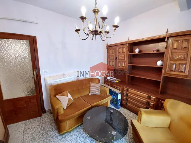 ¡Exclusiva vivienda de gran amplitud en el Paseo de San Roqu - foto 2