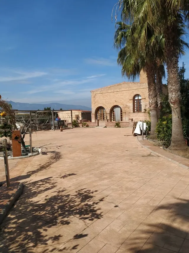 Espectacular casa de piedra con parcela de 10.000m2,  no deje pasar esta oportunidad. — 7