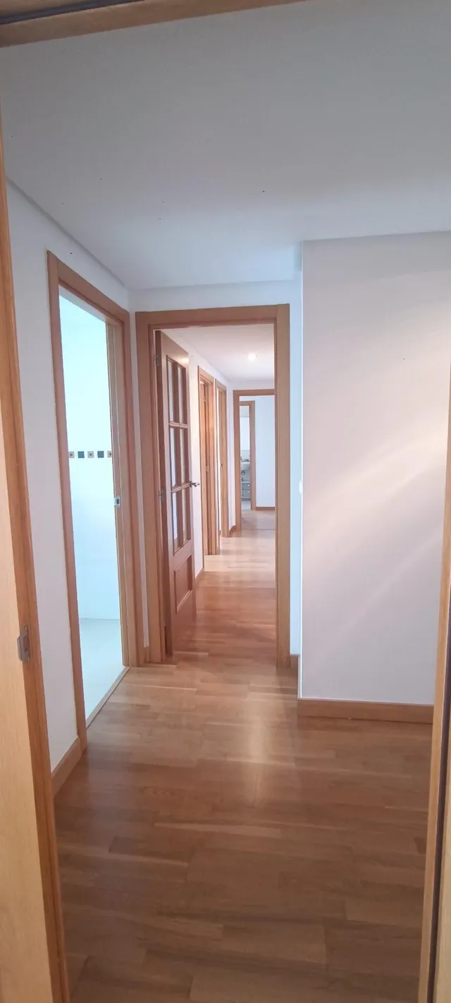 Oportunidad con TERRAZA en Juan Carlos I — 13