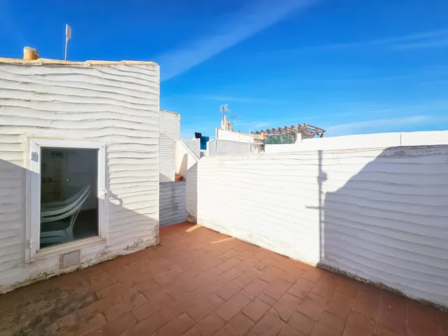 BUNGALOW A 500M DE LA PLAYA EN URBANIZACION CON 4 PISCINAS Y GARAJE !! — 25