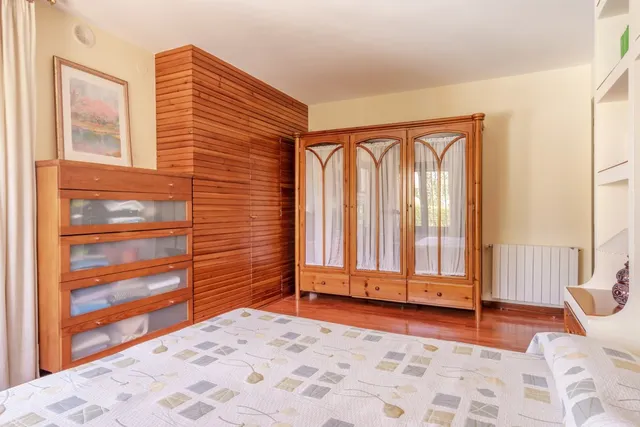 Chalet exclusivo en  una sola planta en el centro de La Zubia 5 dormitorios, piscina  y garaje — 29